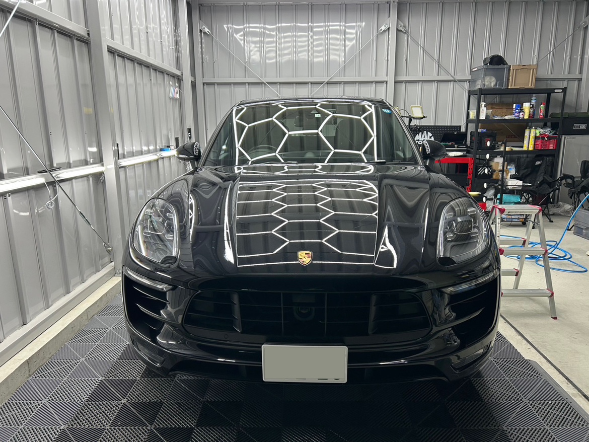 Porsche　Macan
