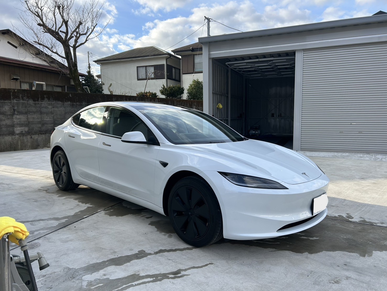 TESLA MODEL3